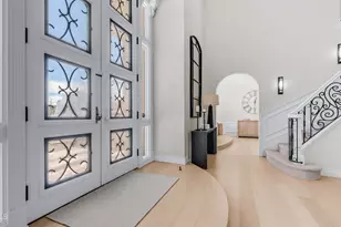 12240 S Honah Lee Ct, Phoenix, AZ 85044 - Photo 7