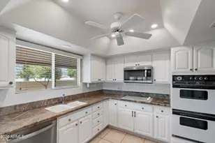 9654 N 18th St, Phoenix, AZ 85020 - Photo 19