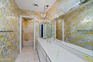 9654 N 18th St, Phoenix, AZ 85020 - Photo 27