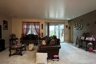 1947 N 213th Dr, Buckeye, AZ 85396 - Photo 7