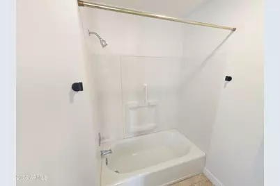 11807 N 76th Avenue, Peoria, AZ 85345 - Photo 9