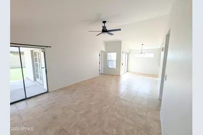 11807 N 76th Avenue, Peoria, AZ 85345 - Photo 5