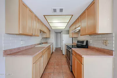 15402 N 56th Avenue, Glendale, AZ 85306 - Photo 17