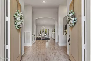 981 E Constitution Dr, Gilbert, AZ 85296 - Photo 3