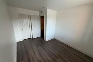 17 E Ruth Ave, Phoenix, AZ 85020 - Photo 9