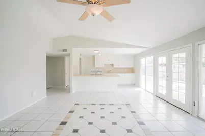 8017 W Meadowbrook Avenue, Phoenix, AZ 85033 - Photo 9