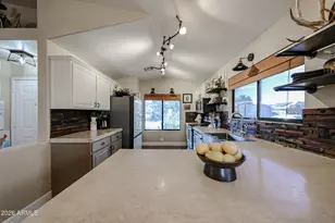 15435 N 86th Ln, Peoria, AZ 85382 - Photo 5