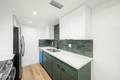 948 S Alma School Road #8, Mesa, AZ 85210 - Photo 7