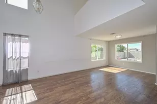 20442 N 37th Ln, Glendale, AZ 85308 - Photo 9