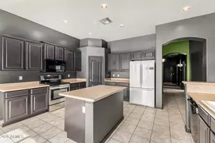 7233 W Cottontail Ln, Peoria, AZ 85383 - Photo 9