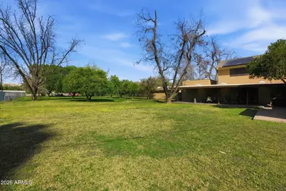 216 E 15th Street, Tempe, AZ 85281 - Photo 29