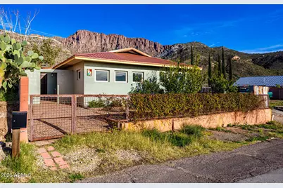 140 N Kellner Avenue, Superior, AZ 85173 - Photo 5