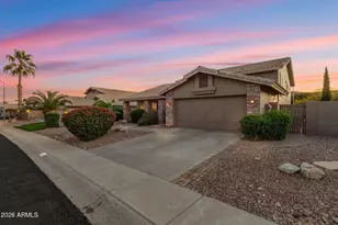 2639 E Verbena Dr, Phoenix, AZ 85048 - Photo 5