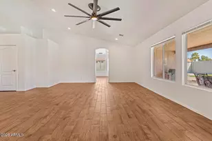 1663 E Sunflower St, Casa Grande, AZ 85122 - Photo 9