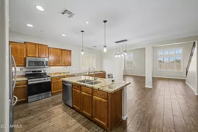 6962 W Ashby Drive, Peoria, AZ 85383 - Photo 5