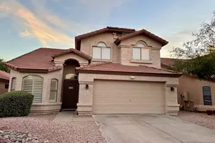 4621 E Swilling Rd, Phoenix, AZ 85050 - Photo 1