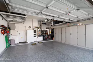 11537 W Gnatcatcher Ln, Surprise, AZ 85378 - Photo 31