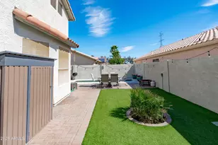 11537 W Gnatcatcher Ln, Surprise, AZ 85378 - Photo 37