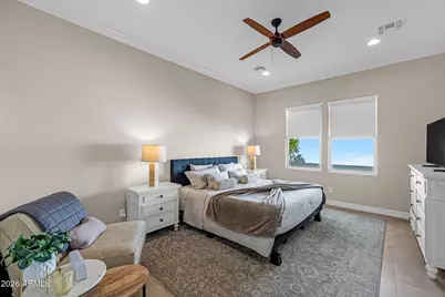 1555 E Ocotillo Road #21, Phoenix, AZ 85014 - Photo 13