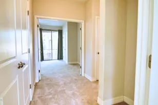 2821 S Skyline Dr, Mesa, AZ 85212 - Photo 23