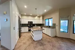 3864 S Ivy Ct, Chandler, AZ 85248 - Photo 5