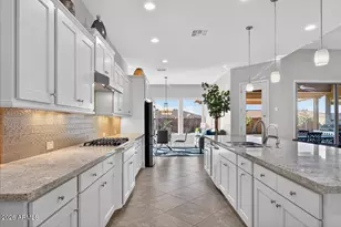 18107 W Acacia Dr, Goodyear, AZ 85338 - Photo 21