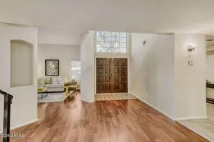 8870 S Heather Dr, Tempe, AZ 85284 - Photo 3