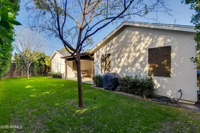 3247 E Sells Drive, Phoenix, AZ 85018 - Photo 21