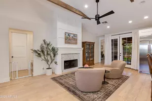 3247 E Sells Dr, Phoenix, AZ 85018 - Photo 5