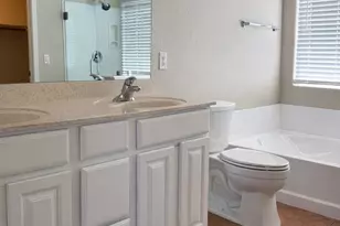 3509 W Glass Ln, Phoenix, AZ 85041 - Photo 7