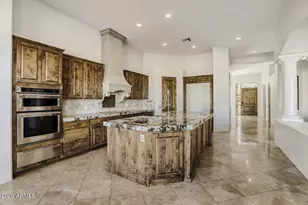 1642 W Mandalay Ln, Phoenix, AZ 85023 - Photo 7