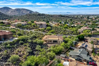 1642 W Mandalay Lane, Phoenix, AZ 85023 - Photo 3