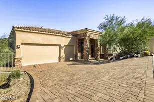 1642 W Mandalay Ln, Phoenix, AZ 85023 - Photo 5