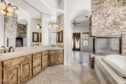 1642 W Mandalay Lane, Phoenix, AZ 85023 - Photo 17