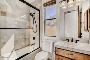 1642 W Mandalay Ln, Phoenix, AZ 85023 - Photo 25