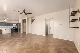 12436 N 150th Ln, Surprise, AZ 85379 - Photo 7