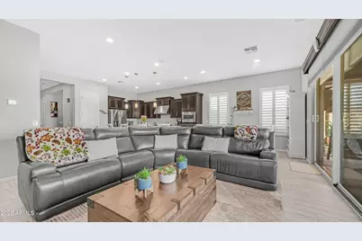 3756 E Wisteria Drive, Chandler, AZ 85286 - Photo 9