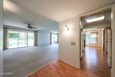 19049 N Lakeforest Drive, Sun City, AZ 85373 - Photo 5