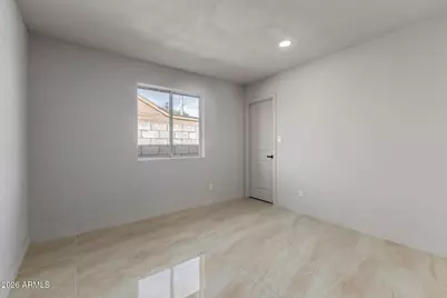 4535 N 71st Lane, Phoenix, AZ 85033 - Photo 21