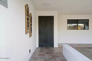 7805 E Coolidge St, Scottsdale, AZ 85251 - Photo 27