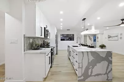 7805 E Coolidge Street, Scottsdale, AZ 85251 - Photo 7