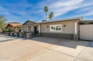 2249 W Windrose Dr, Phoenix, AZ 85029 - Photo 71