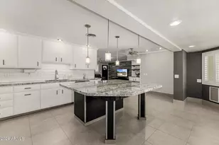 2249 W Windrose Dr, Phoenix, AZ 85029 - Photo 7