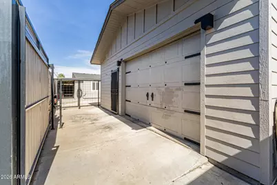 2249 W Windrose Drive, Phoenix, AZ 85029 - Photo 65