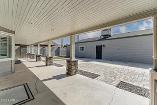 2249 W Windrose Dr, Phoenix, AZ 85029 - Photo 31