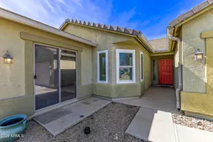 19836 N Harris Dr, Maricopa, AZ 85138 - Photo 5