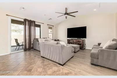 2288 E Wisteria Drive, Chandler, AZ 85286 - Photo 9