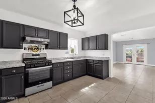 3428 W Willetta St, Phoenix, AZ 85009 - Photo 11