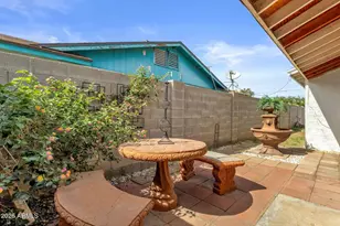 3428 W Willetta St, Phoenix, AZ 85009 - Photo 27