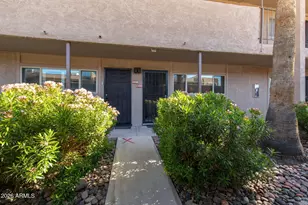 7436 E Chaparral Rd, Scottsdale, AZ 85250 - Photo 1